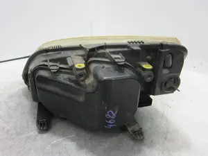 Foto de FARO DERECHO FORD FOCUS C-MAX (CAP)(2003) 2.0 TDCi CAT (136 CV / 100 KW) referencia 270606 foto 3