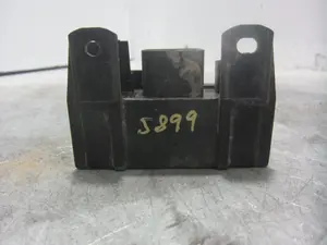 Foto de CAJA PRECALENTAMIENTO MERCEDES-BENZ CLASE E (BM 210) BERLINA 3.0 Turbodiesel CAT (177 CV / 130 KW) referencia A0285454032 foto 2