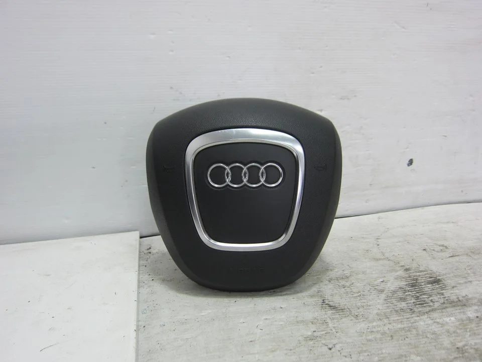 Foto de AIRBAG DELANTERO IZQUIERDO AUDI A6 BERLINA (4F2) 4.2 V8 40V (335 CV / 246 KW) referencia 4F0880201AA6PS
