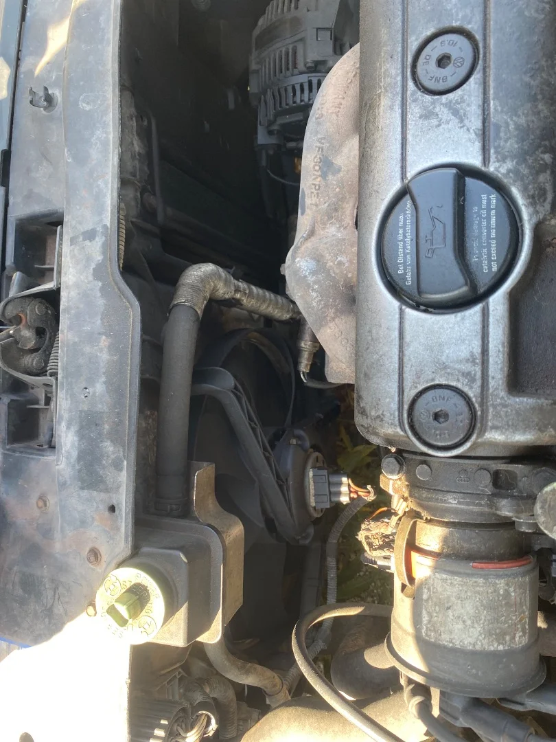 Foto de ELECTROVENTILADOR VOLKSWAGEN POLO III (6N1) 1.4 (60 CV / 44 KW) referencia 6N0959455D