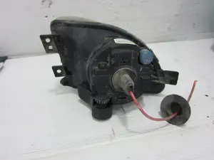 Foto de FARO ANTINIEBLA IZQUIERDO BMW SERIE 5 GRAN TURISMO (F07) 3.0 24V Turbo (306 CV / 225 KW) referencia 89206671 foto 4