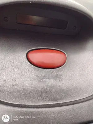 Foto de WARNING PEUGEOT 206 1.4 HDi (68 CV / 50 KW)
