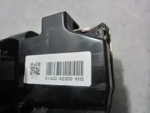 Foto de CERRADURA PUERTA TRASERA DERECHA KIA CEED (JD) 1.4 CRDi CAT (90 CV / 66 KW) referencia 81420A2300 foto 2