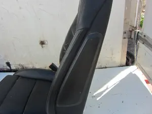 Foto de JUEGO ASIENTOS COMPLETO PORSCHE PANAMERA (TIPO 970) referencia 97052257203 foto 7