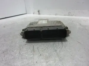 Foto de CENTRALITA MOTOR UCE OPEL COMBO (CORSA C) 1.3 16V CDTI CAT (Z 13 DT / LN9) (69 CV / 51 KW) referencia 55194018 foto 3