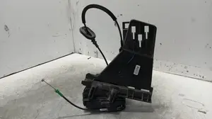 Foto de CERRADURA PUERTA TRASERA DERECHA FORD FIESTA (CNN) 1.5 TDCi CAT (75 CV / 55 KW) referencia 8A61A264A52 foto 2