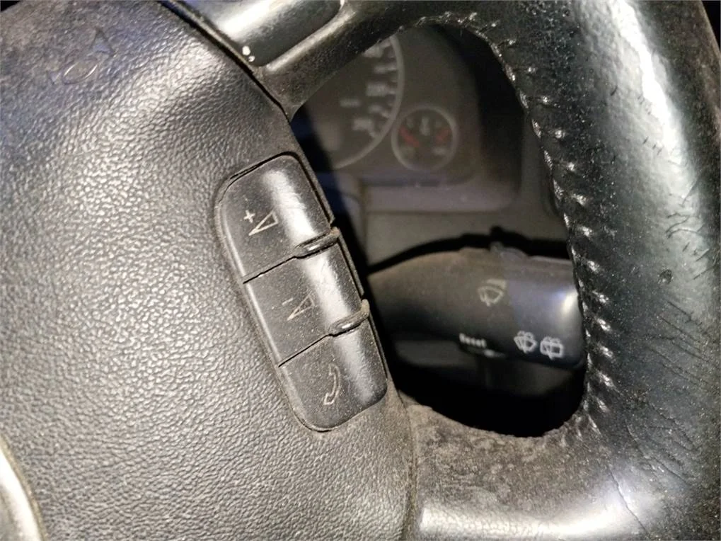 Foto de MANDO LIMPIA AUDI ALLROAD QUATTRO QUATTRO (4B5)