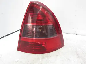 Foto de PILOTO TRASERO DERECHO CITROEN C5 BERLINA 2.2 HDi FAP CAT (4HX / DW12ED4) (133 CV / 98 KW) referencia 89034070 foto 2