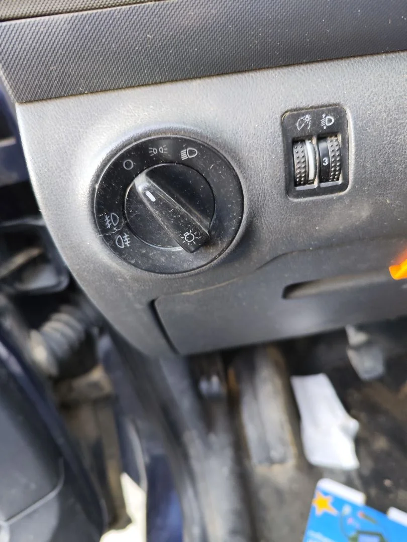 Foto de MANDO LUCES SEAT ALHAMBRA (7V9) 1.9 TDI (116 CV / 85 KW)