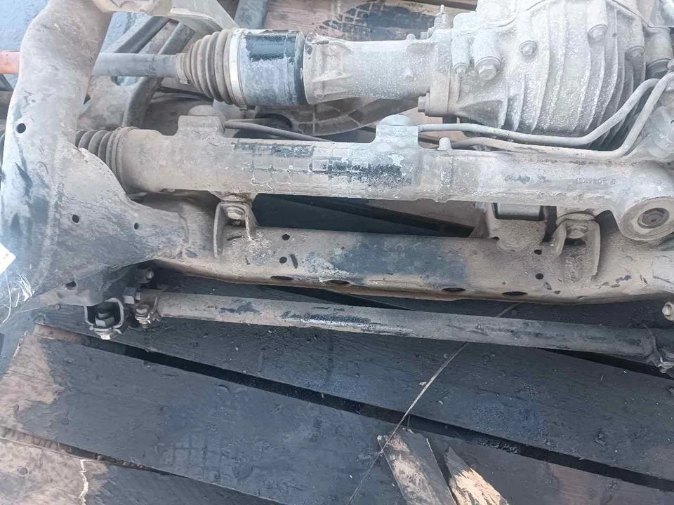 Foto de CREMALLERA DIRECCION MERCEDES-BENZ CLASE ML (BM 164)