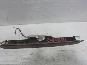 Foto de LUZ CENTRAL DE FRENO MICROCAR M.GO 480 cc (6 CV / 4,47 KW) referencia 9638523480 foto 4