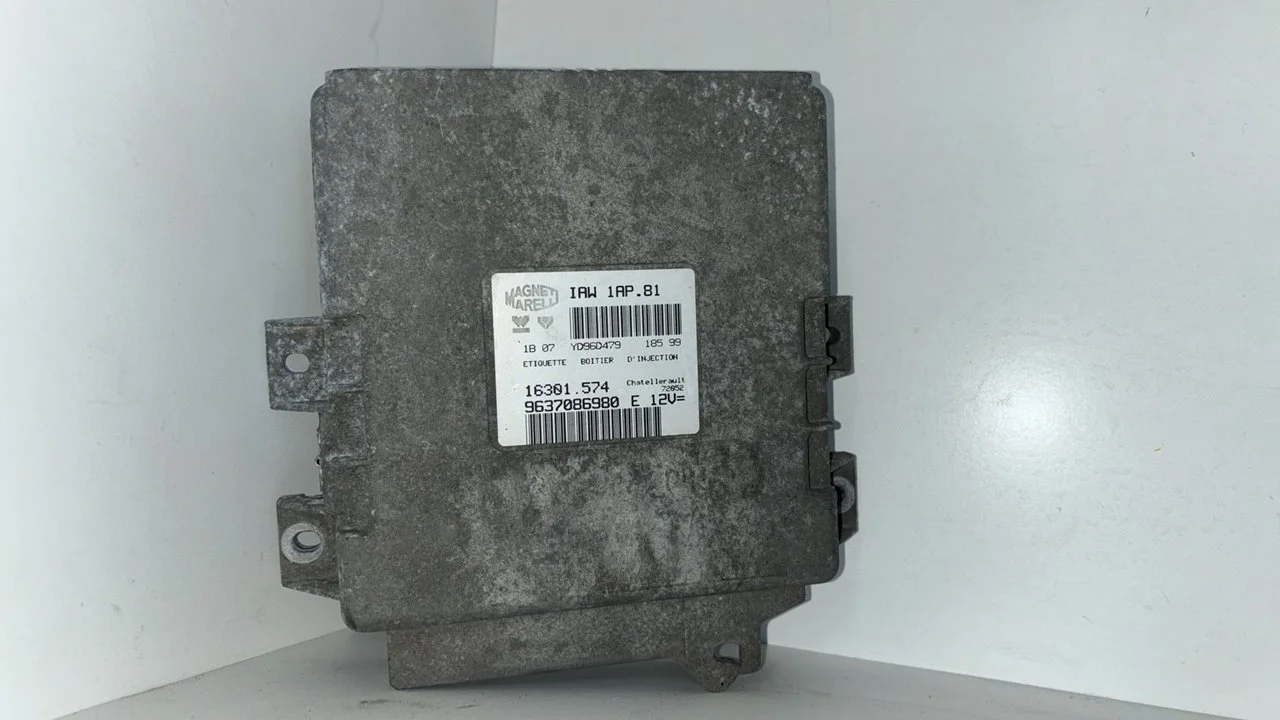 Foto de CENTRALITA MOTOR UCE PEUGEOT 206 BERLINA 4-PT. referencia 9637086980