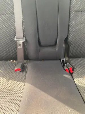 Foto de ENGANCHE CINTURON TRASERO DERECHO SUZUKI GRAND VITARA (JB/JT) 2.0 16V CAT (140 CV / 103 KW)