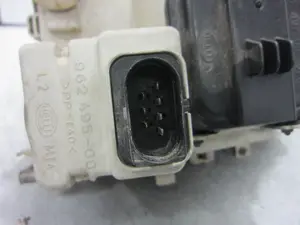 Foto de FARO IZQUIERDO VOLKSWAGEN POLO III (6N1) 1.4 (60 CV / 44 KW) referencia 96249500 foto 3