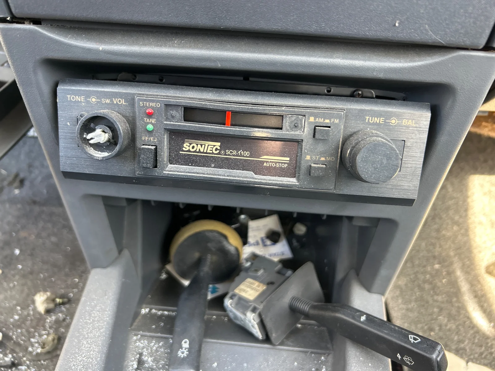 Foto de SISTEMA AUDIO / RADIO CD PEUGEOT 309 1.6 (88 CV / 65 KW)