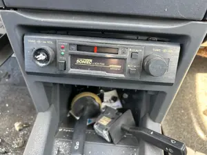 Foto de SISTEMA AUDIO / RADIO CD PEUGEOT 309 1.6  (88 CV / 65 KW)