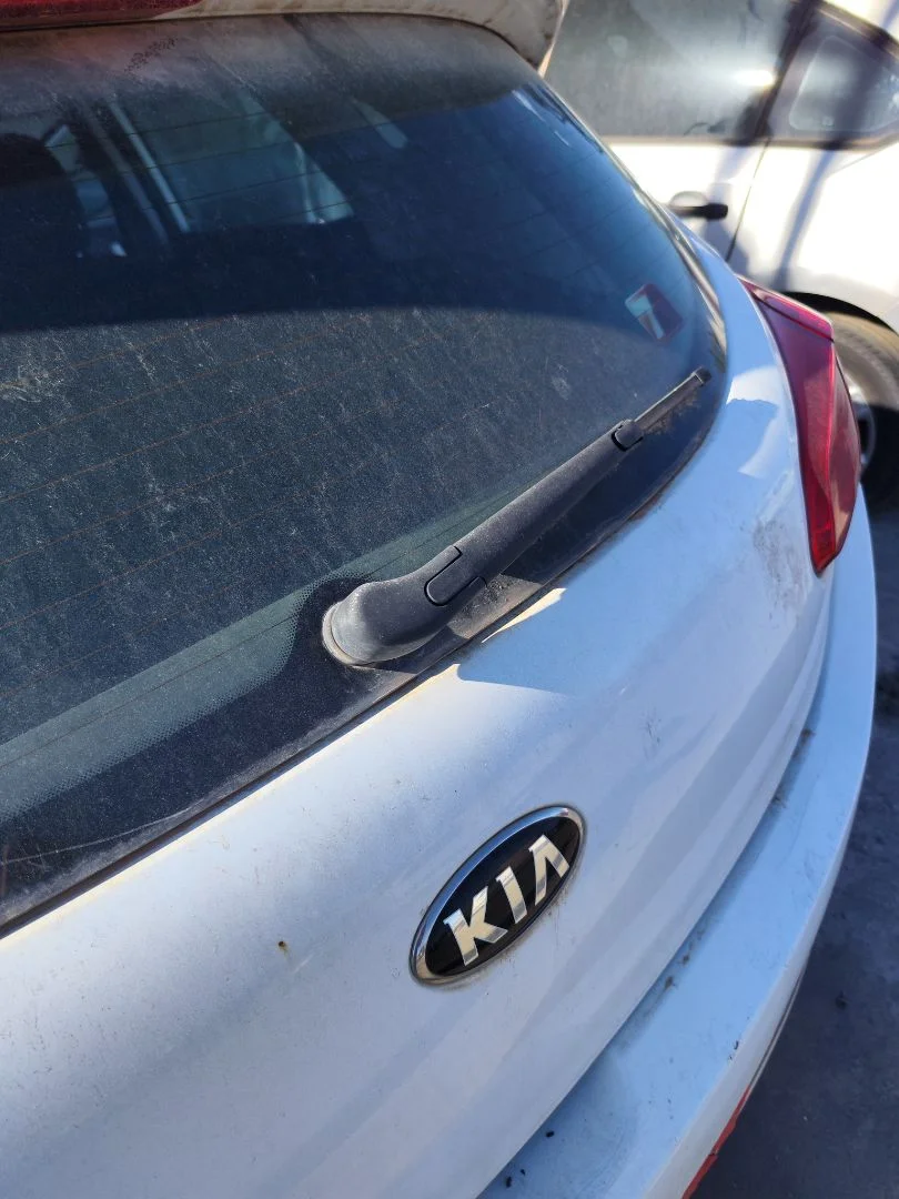 Foto de MOTOR LIMPIA TRASERO KIA CEED (JD) 1.4 CAT (99 CV / 73 KW)