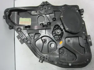 Foto de ELEVALUNAS TRASERO IZQUIERDO FORD FIESTA (CBK) 1.3 CAT (69 CV / 51 KW) referencia 2S61A045H23A foto 2