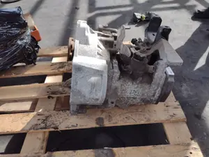 Foto de CAJA CAMBIOS SKODA FABIA COMBI (5J5) referencia JXY foto 6