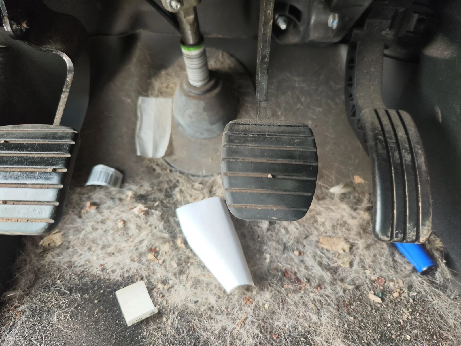 Foto de PEDAL FRENO FIAT TALENTO FURGÓN (296) 2.0 Turbodiesel Ecojet (119 CV / 88 KW) referencia 6000620129