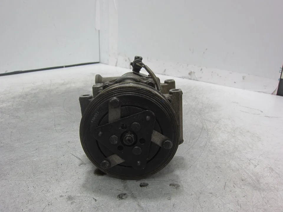 Foto de COMPRESOR AIRE ACONDICIONADO FORD FIESTA (CBK) referencia 2S611D629AE
