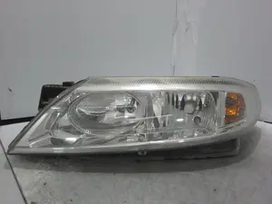 Foto de FARO IZQUIERDO RENAULT LAGUNA II (BG0) 1.9 dCi Diesel (120 CV / 88 KW) referencia 89005277 foto 1