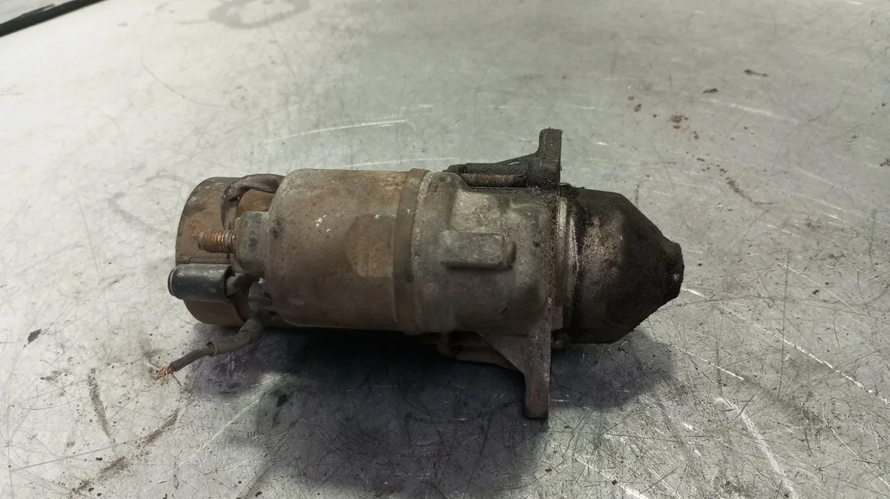 Foto de MOTOR ARRANQUE OPEL CORSA C 1.2 16V CAT (Z 12 XE / LW4) (75 CV / 55 KW) referencia 09115191