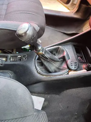Foto de VARILLAJE CAMBIO ALFA ROMEO 147 (190) 1.9 JTD CAT (110 CV / 81 KW)