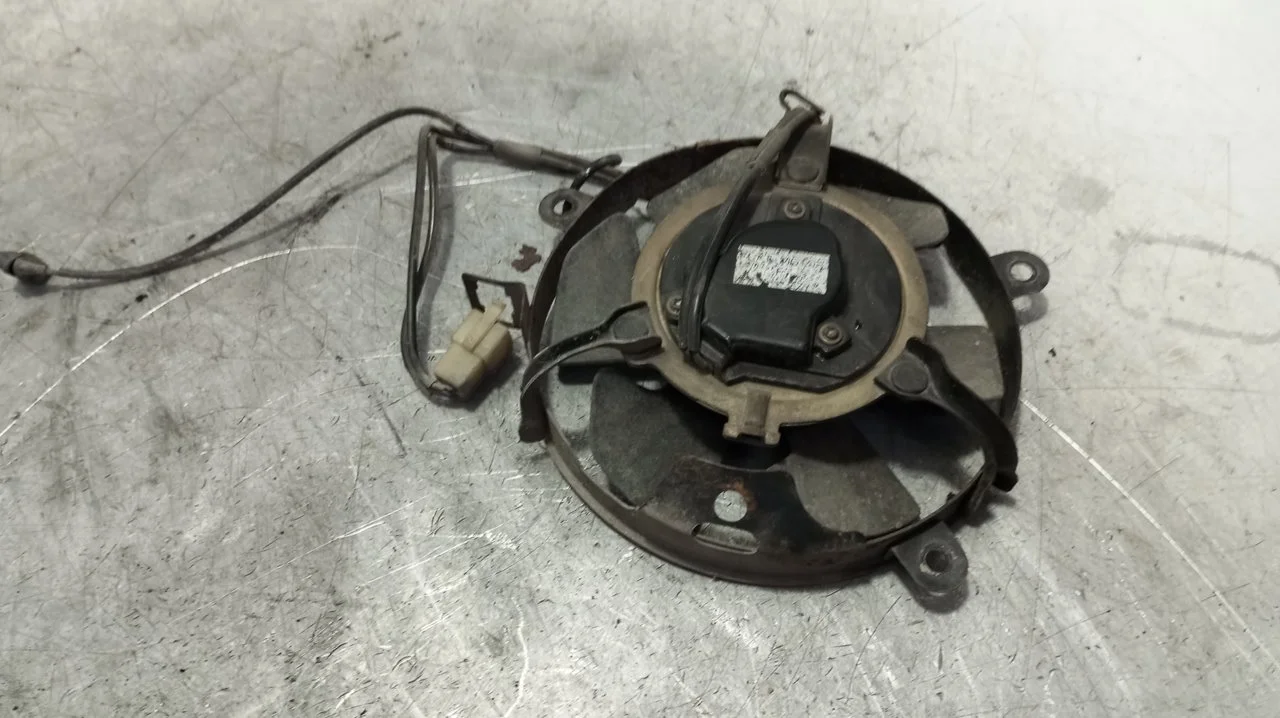 Foto de ELECTROVENTILADOR HONDA CBR 600 F / CBR 600 RR 598 cm3 - 68 kW (92 CV / 68 KW)