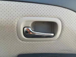 Foto de MANETA INTERIOR TRASERA IZQUIERDA HONDA CR-V (RD8) 2.0 VTEC CAT (150 CV / 110 KW)