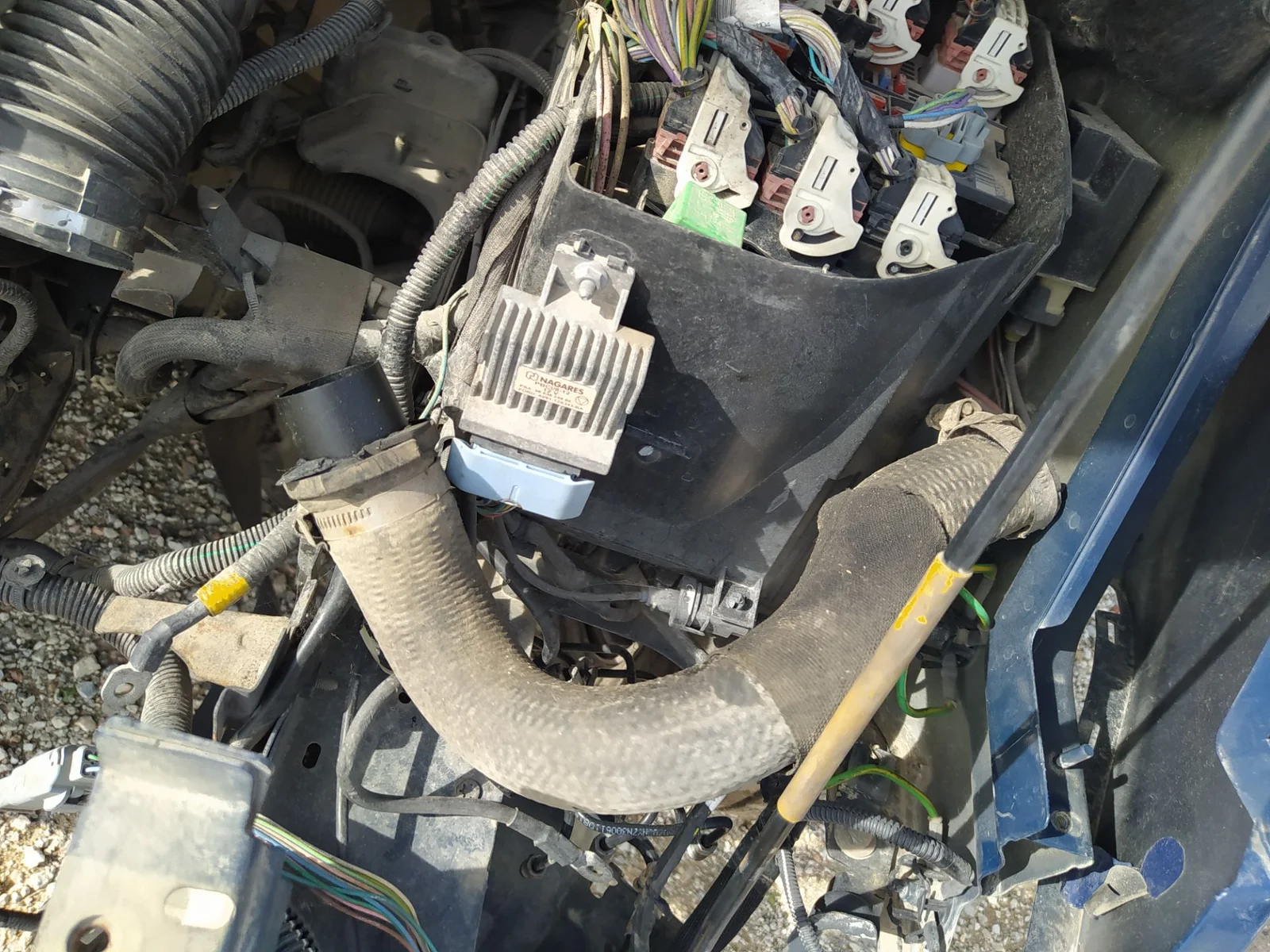 Foto de TUBO CITROEN C4 PICASSO 2.0 HDi FAP (150 CV / 110 KW)