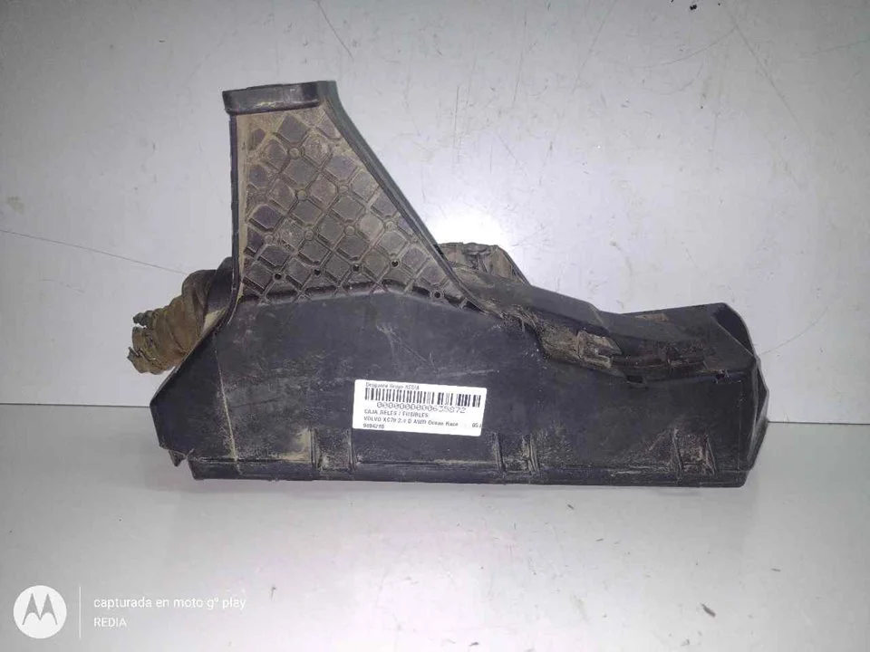 Foto de CAJA RELES / FUSIBLES VOLVO XC70 2.4 Diesel CAT (163 CV / 120 KW) referencia 9494210
