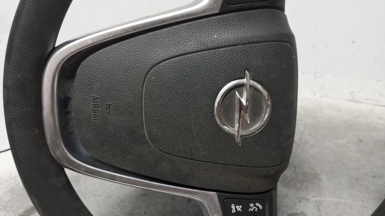 Foto de AIRBAG DELANTERO IZQUIERDO OPEL ASTRA J BERLINA 5P 1.7 16V CDTI (110 CV / 81 KW) referencia 13299780