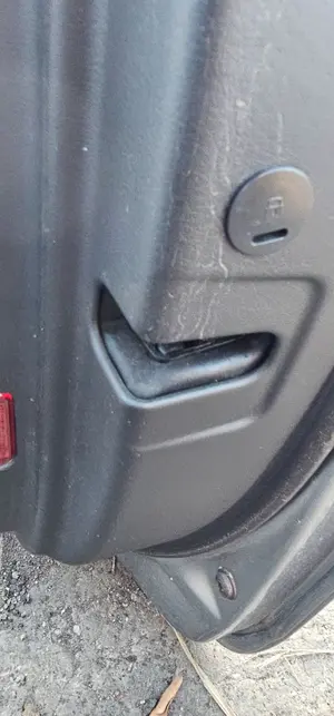 Foto de CERRADURA PUERTA DELANTERA DERECHA AUDI A4 CABRIOLET (8H) 2.0 TDI (140 CV / 103 KW)