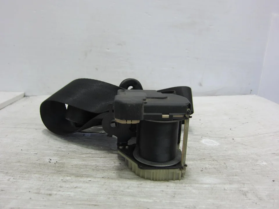 Foto de CINTURON SEGURIDAD DELANTERO DERECHO CITROEN C2 1.4 (73 CV / 54 KW) referencia 00050493