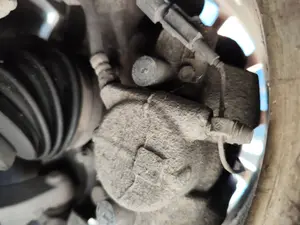 Foto de PINZA DE FRENO DELANTERA IZQUIERDA ALFA ROMEO 159 (140) 1.9 JTD (M) 16V CAT (150 CV / 110 KW)