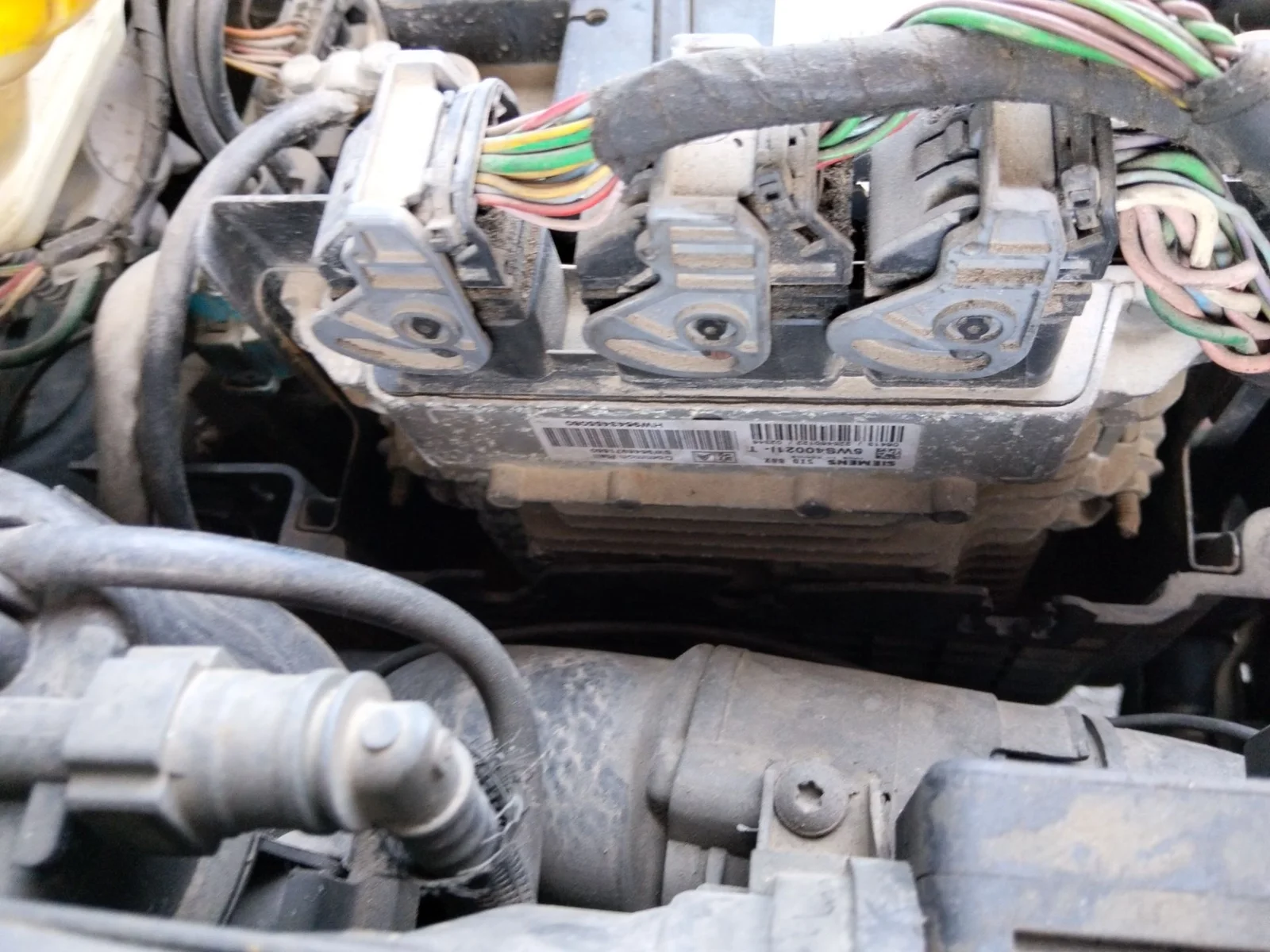 Foto de CENTRALITA MOTOR UCE CITROEN C3 1.4 HDi (68 CV / 50 KW) referencia 1940GQ