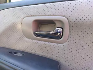Foto de MANETA INTERIOR DELANTERA DERECHA HONDA CR-V (RD8) 2.0 VTEC CAT (150 CV / 110 KW)