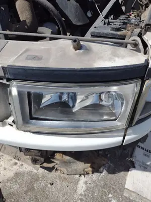 Foto de FARO IZQUIERDO IVECO DAILY FURGÓN 2.3 Diesel (97 CV / 71 KW)