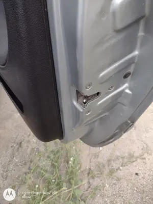 Foto de CERRADURA PUERTA DELANTERA DERECHA PEUGEOT 206 1.4 HDi (68 CV / 50 KW) referencia 9136J1