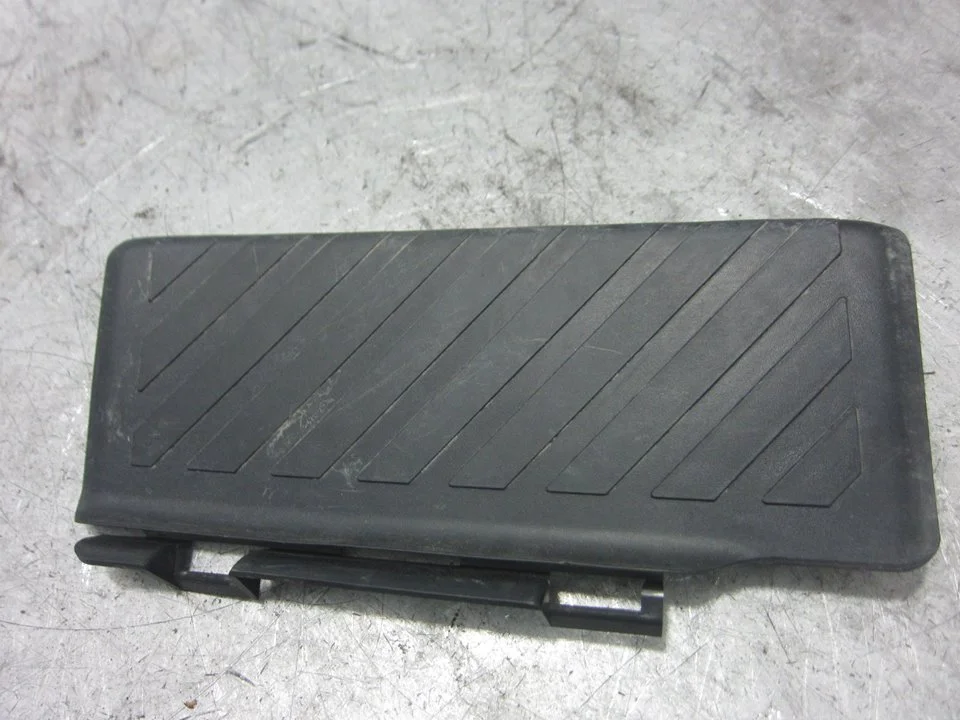 Foto de MOLDURA VOLKSWAGEN TIGUAN (AD1) 2.0 TDI DPF (239 CV / 176 KW) referencia 5Q186477C