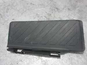 Foto de MOLDURA VOLKSWAGEN TIGUAN (AD1) 2.0 TDI DPF (239 CV / 176 KW) referencia 5Q186477C