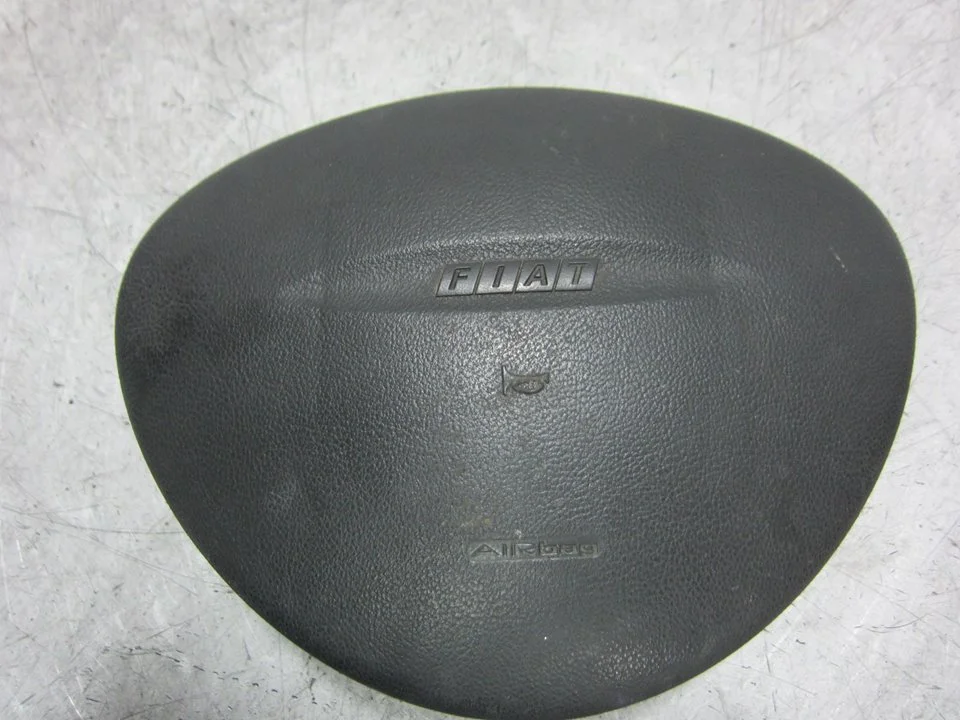 Foto de AIRBAG DELANTERO IZQUIERDO FIAT II PUNTO (188) BERLINA 1.2 CAT (60 CV / 44 KW) referencia 30004481