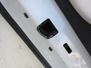 Foto de CERRADURA PUERTA TRASERA IZQUIERDA BMW SERIE 5 GRAN TURISMO (F07) 3.0 24V Turbo (306 CV / 225 KW)