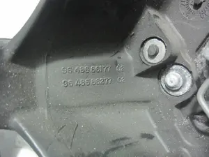 Foto de VOLANTE PEUGEOT 607 (S1)(12.2000) 2.2 (158 CV / 116 KW) referencia 9648686177 foto 5