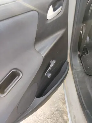 Foto de ELEVALUNAS TRASERO IZQUIERDO PEUGEOT 207 1.4 HDi (68 CV / 50 KW) referencia 9223A3