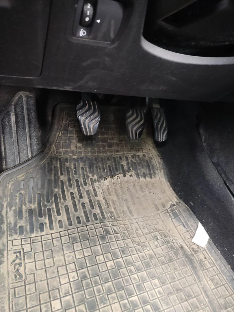 Foto de POTENCIOMETRO PEDAL DACIA SANDERO III 1.0 TCE CAT (91 CV / 67 KW) referencia 180100912R