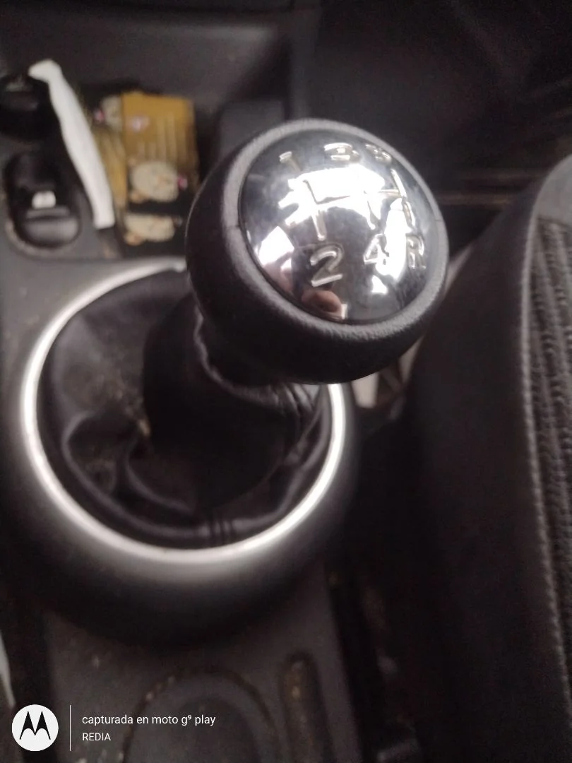 Foto de PALANCA CAMBIO CITROEN C3 1.4 HDi (68 CV / 50 KW) referencia 2400HP