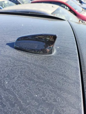 Foto de ANTENA JAGUAR F-PACE 3.0 V6 Diesel CAT (301 CV / 221 KW) referencia FW9319C089DA