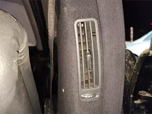 Foto de REJILLA AIREADORA MERCEDES-BENZ CLASE S (BM 220) BERLINA